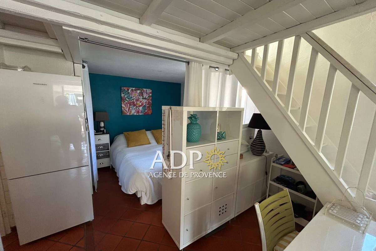 Maison à AURIBEAU-SUR-SIAGNE