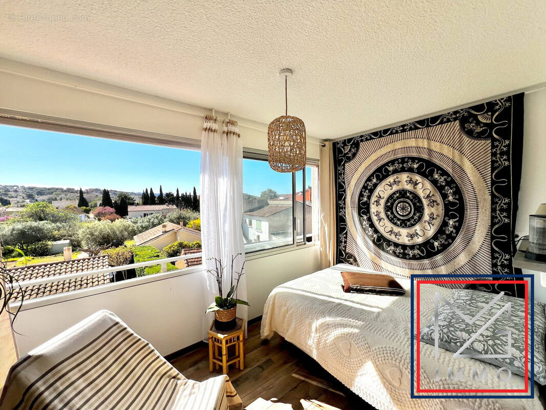 Appartement à SANARY-SUR-MER