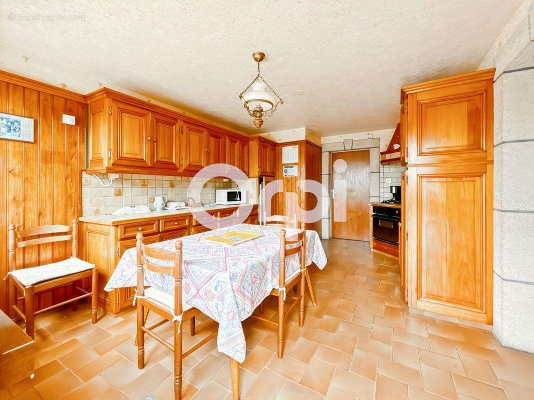 Maison à SAINT-MARTIN-BOULOGNE