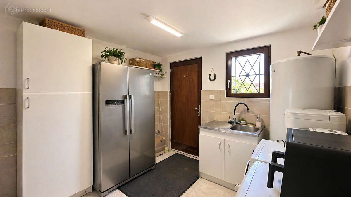 Maison à CHAMPROND-EN-GATINE