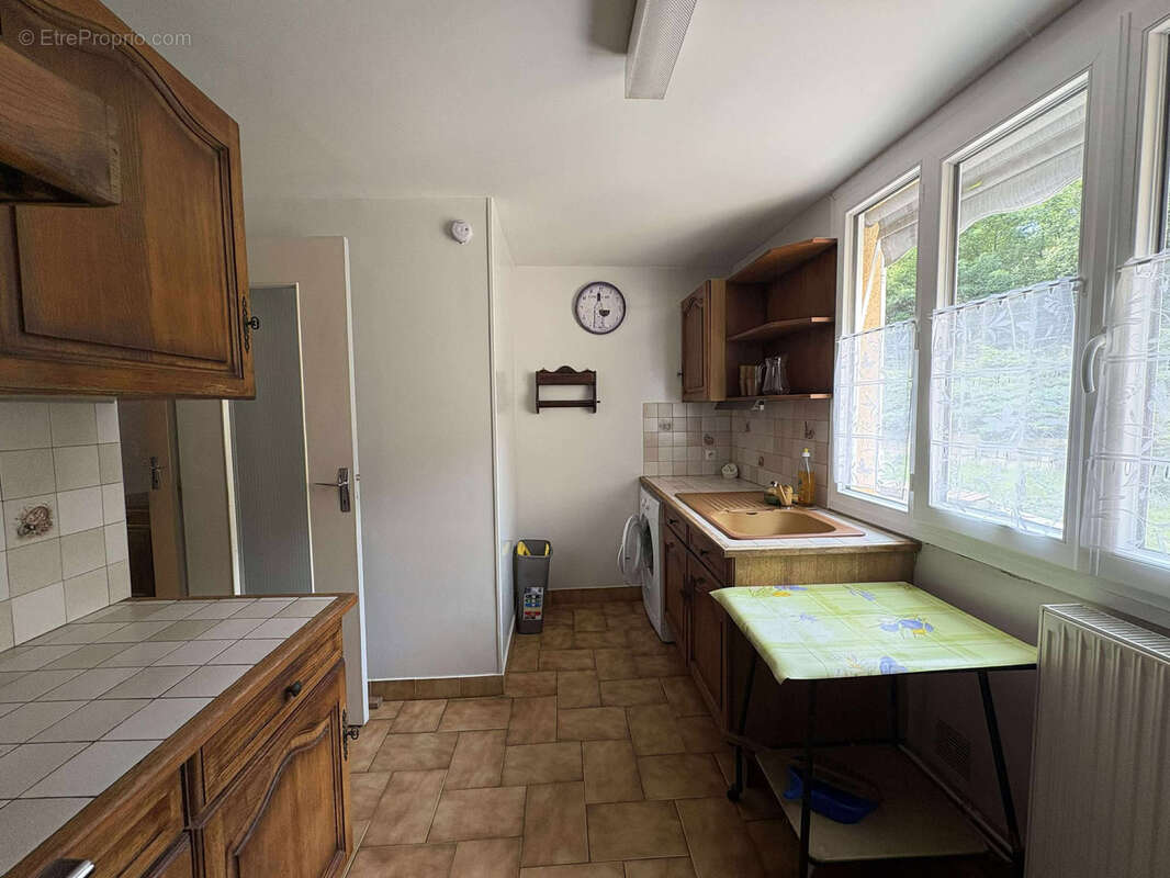 Maison à LAMURE-SUR-AZERGUES