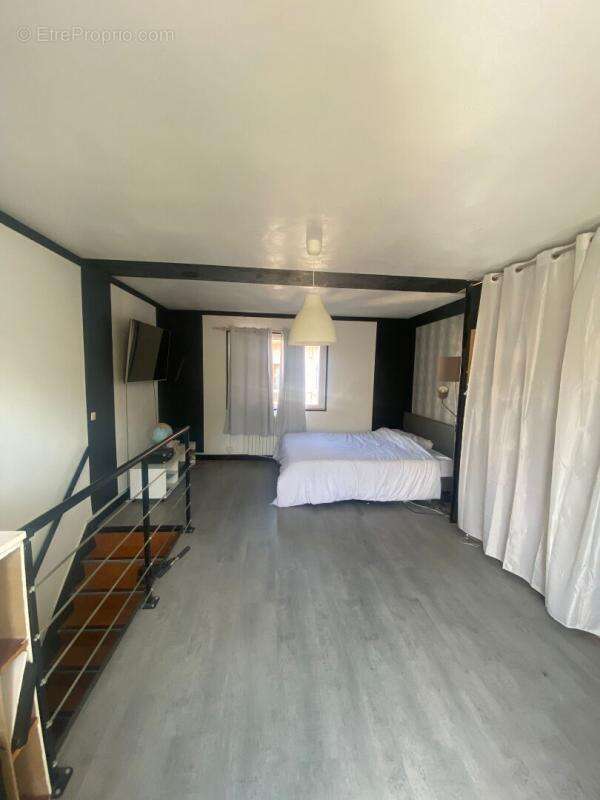 Maison à NANTEUIL-LES-MEAUX