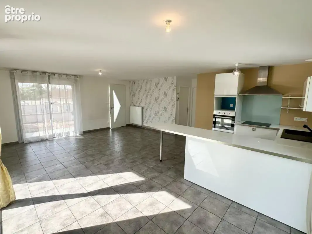 Maison de plain-pied récente – 104 m² – 3 chambres + bureau - photo 5