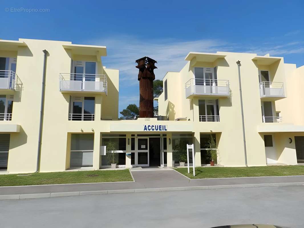 Appartement à VALBONNE