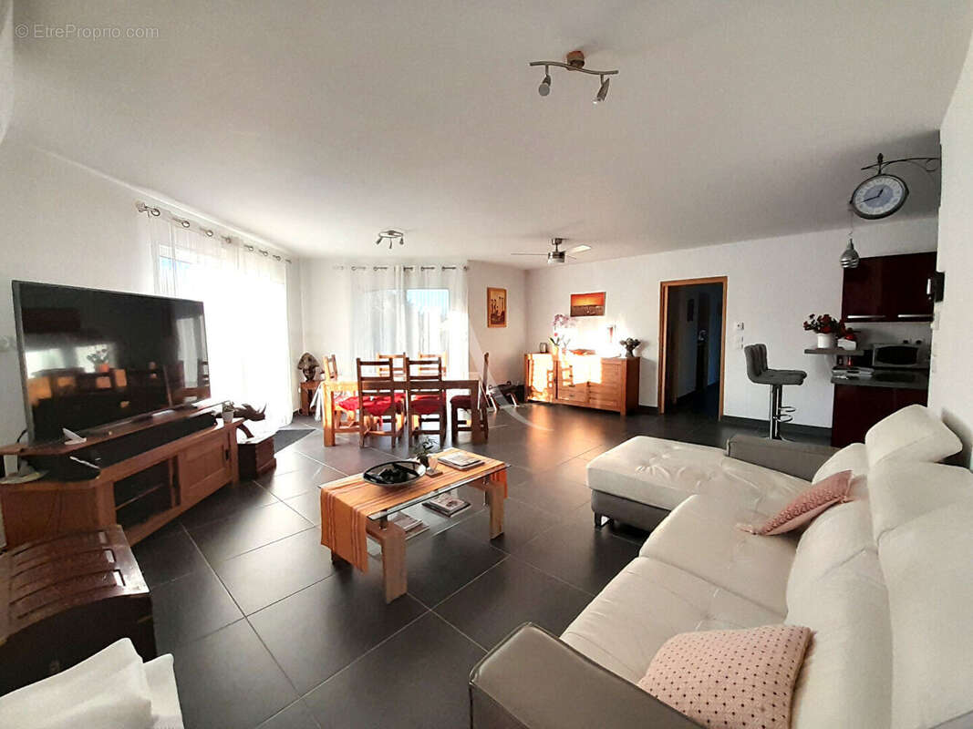 Maison à VILLENEUVE-DE-MARSAN