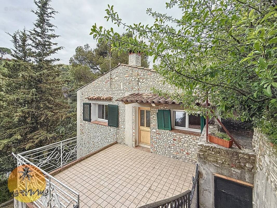 Maison à CAGNES-SUR-MER