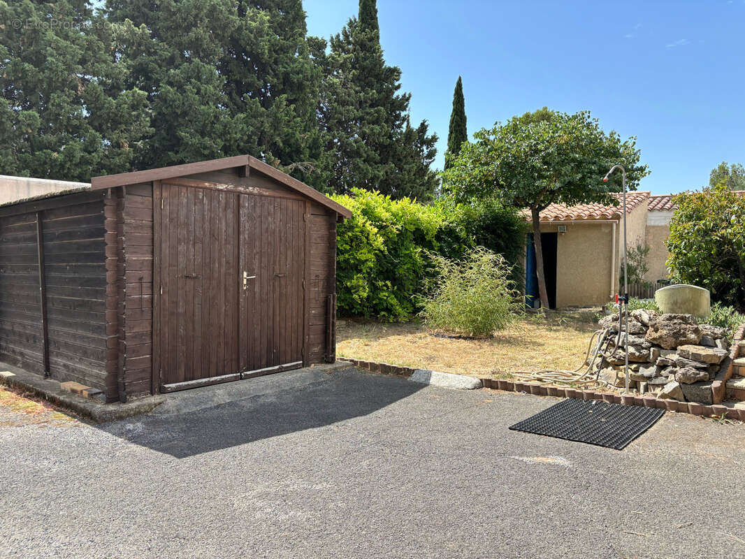 Maison à LEZIGNAN-CORBIERES