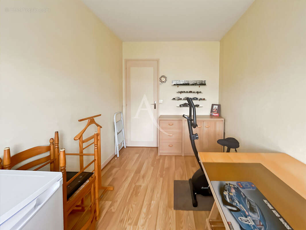 Maison à VERNEUIL-L&#039;ETANG