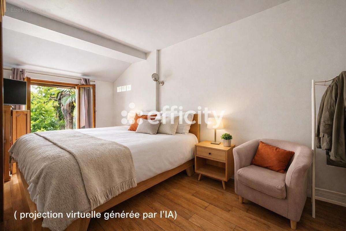 Maison à SUCY-EN-BRIE