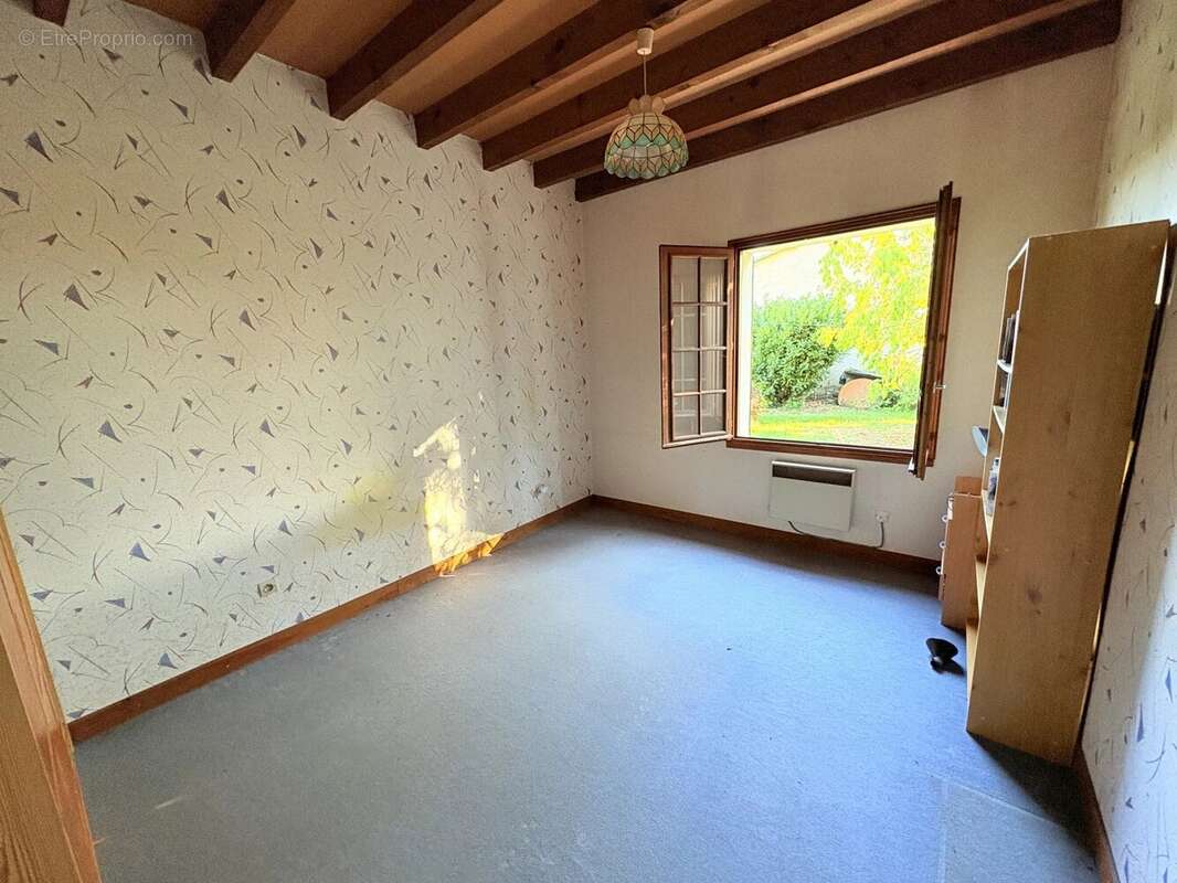 PRIGONRIEUX : Maison de plain-pied 5 pièces de 110m² avec jardin - photo 7