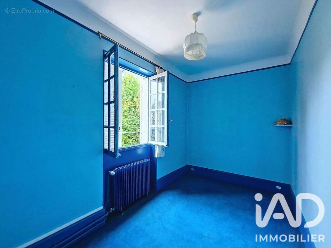 Maison 145 m² à Dammarie-Les-Lys  - photo 8