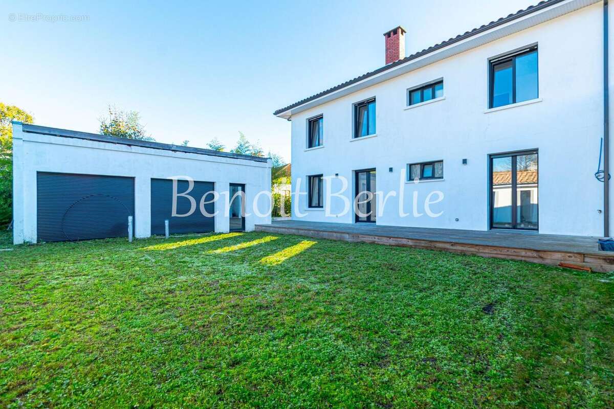 Photo 3 - Maison à GRADIGNAN