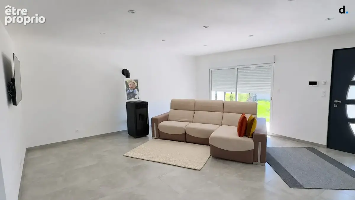 Maison 4 pièces 109 m² à vendre à Sanvignes-Les-Mines (71410) - photo 4