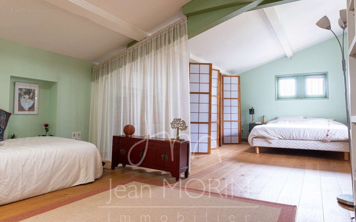 Maison à SAINT-BARDOUX