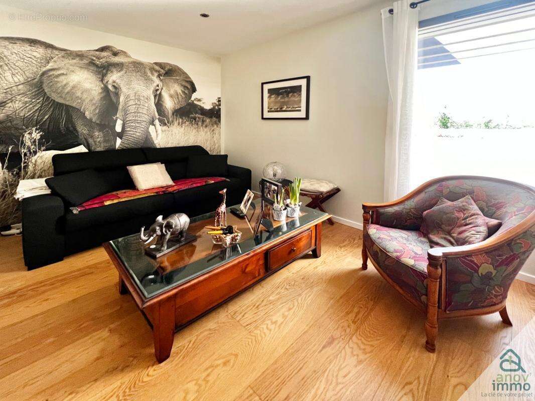 Maison à CHATELLERAULT