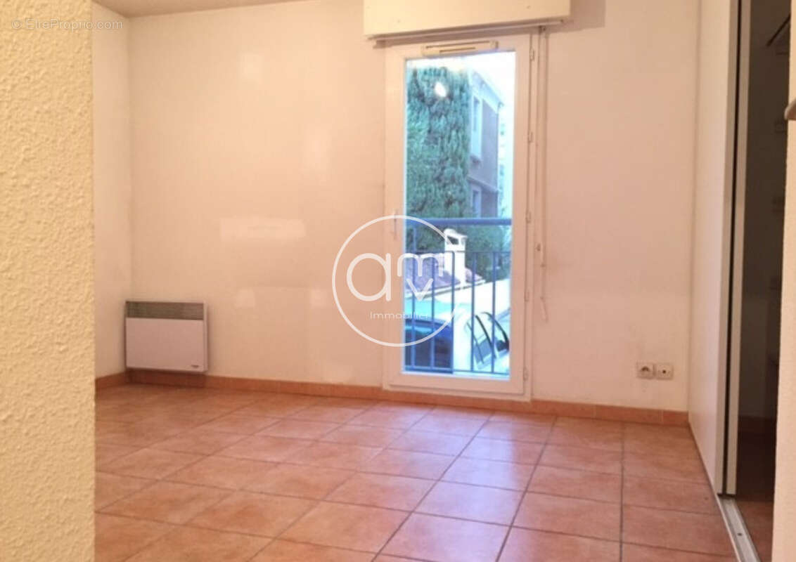 Appartement à HYERES