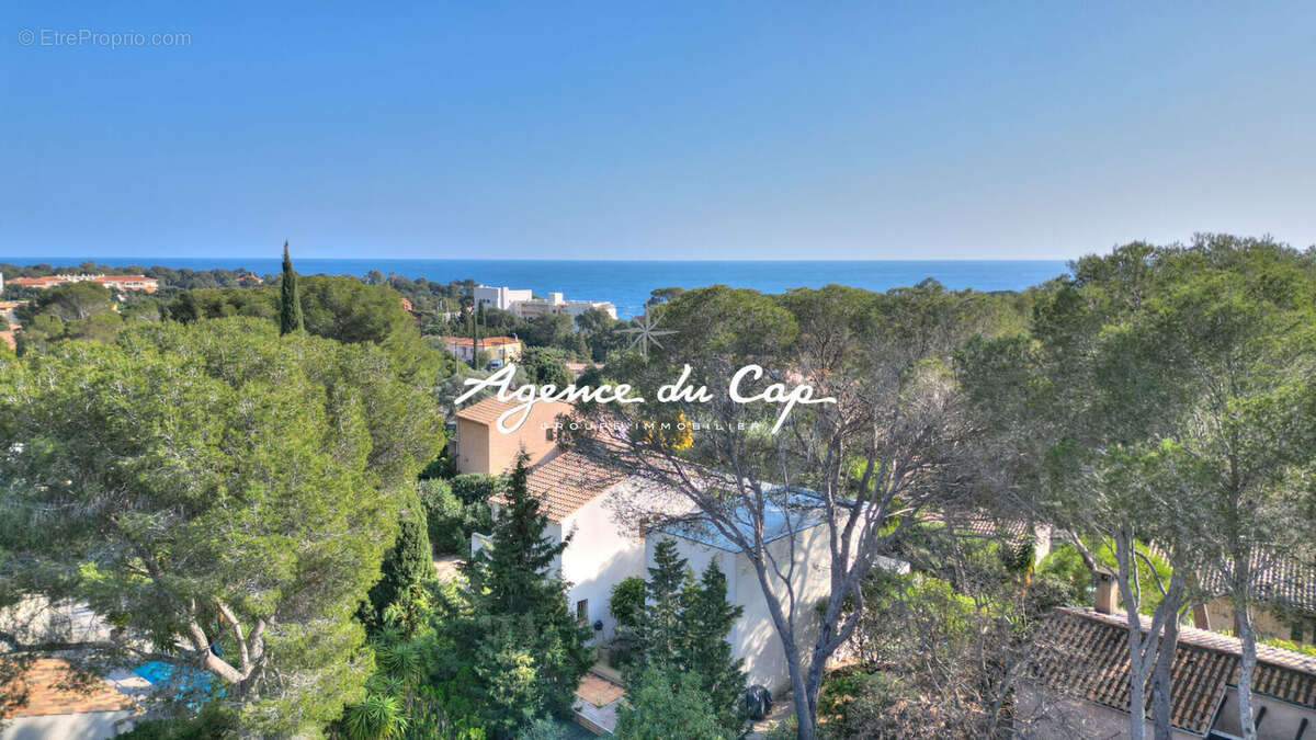 Maison à SAINT-RAPHAEL