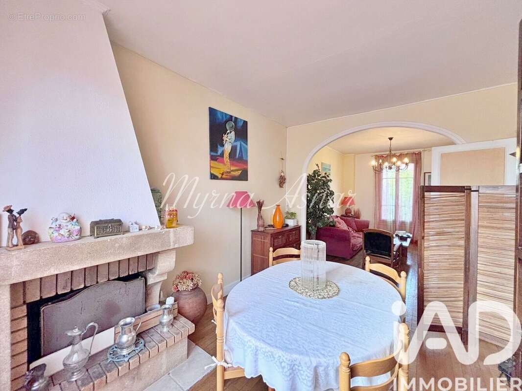 Photo 4 - Maison à SAVIGNY-SUR-ORGE