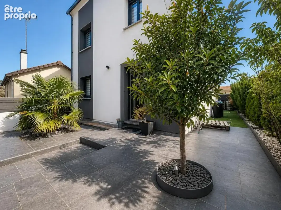 Maison de 5 pièces de 122 m² à Franconville - photo 1
