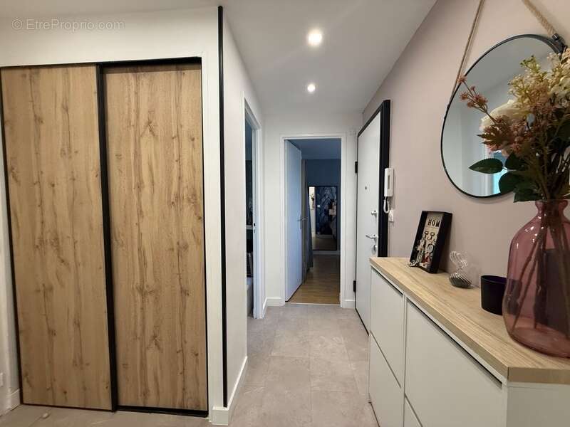 Appartement à MONT-SAINT-AIGNAN