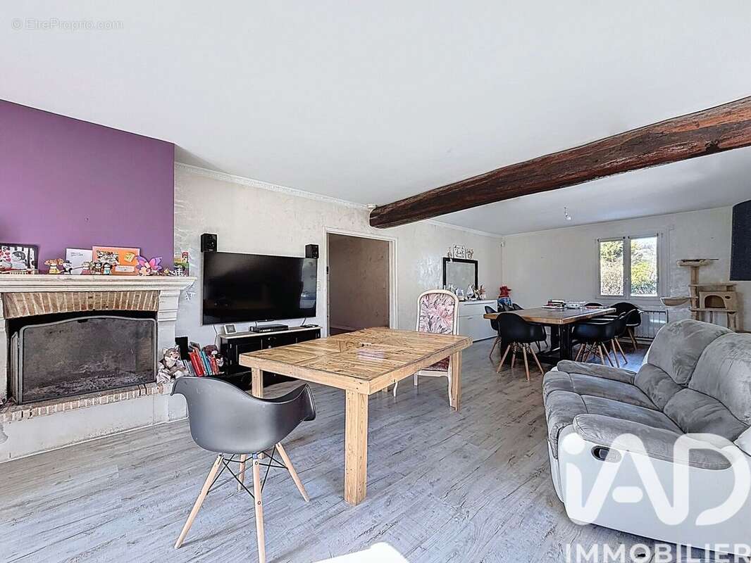 Photo 5 - Maison à AY