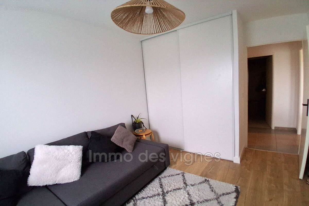 Appartement à AMBARES-ET-LAGRAVE