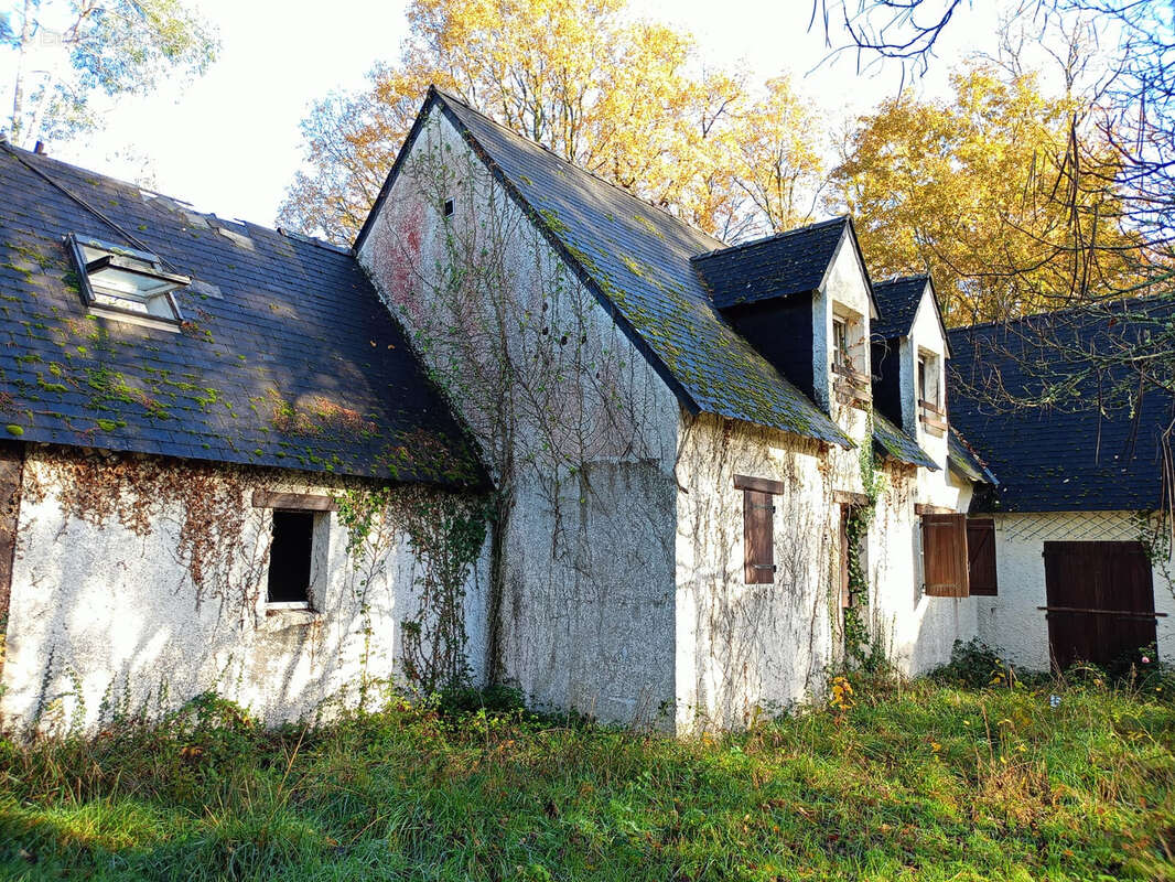 Terrain à LA CHAPELLE-SUR-ERDRE