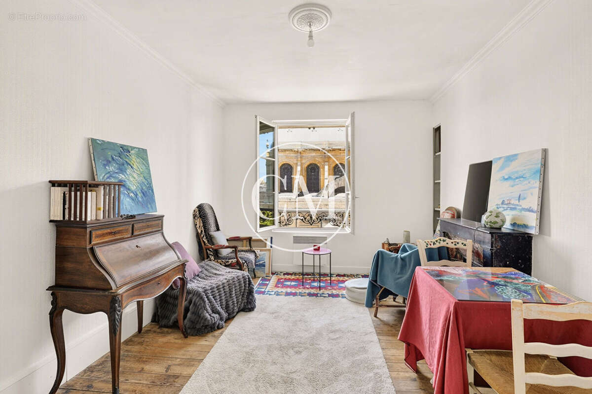 Appartement à VERSAILLES