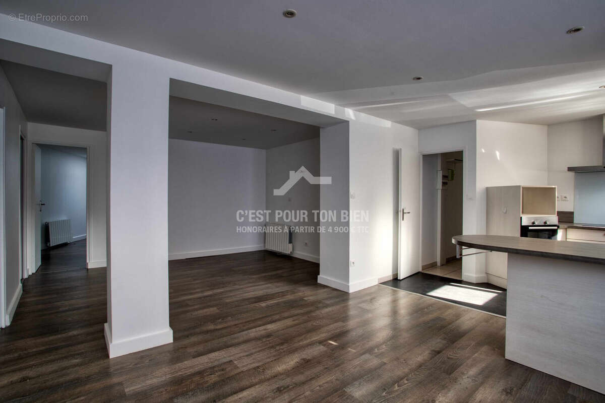 Appartement à LEZENNES