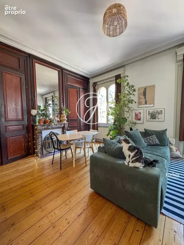 Lille - SAINT MICHEL - Appartement - 2 pièces - 48m² - Parking  - - photo 8