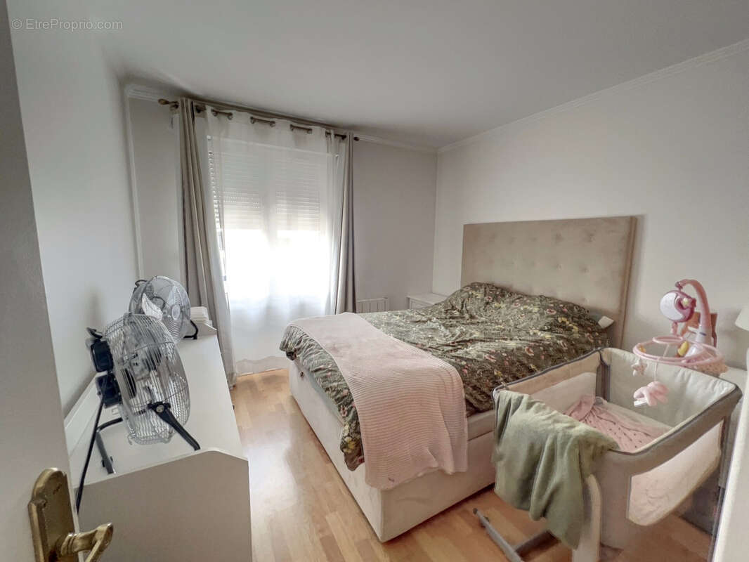 Appartement a vendre 3 pieces 68m2 - centre ville - photo 11
