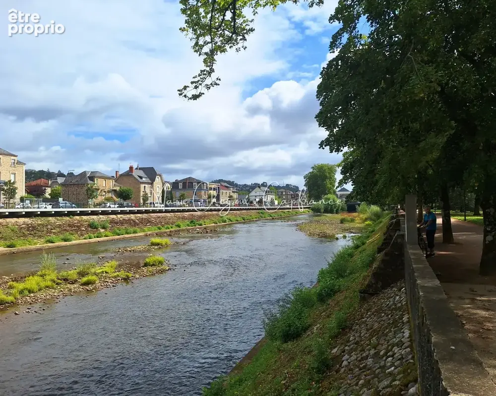 T2 avec balcon, vue dégagée & parking – résidence chambord – brive (19) - photo 15