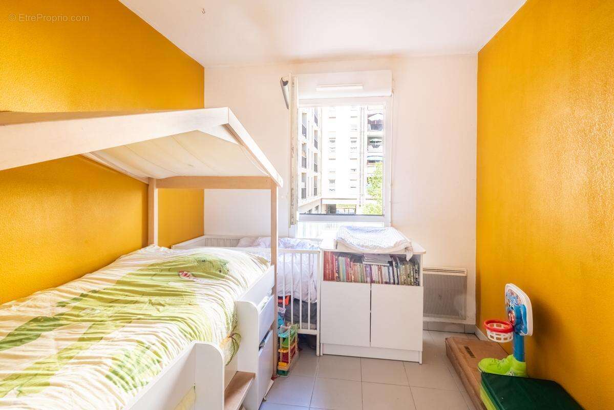 Appartement à MARSEILLE-10E