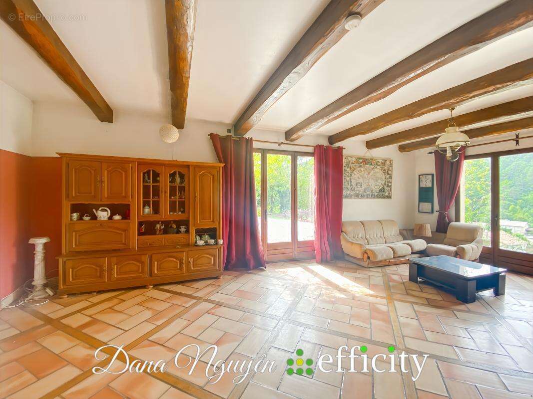 Maison à CHAMBORIGAUD