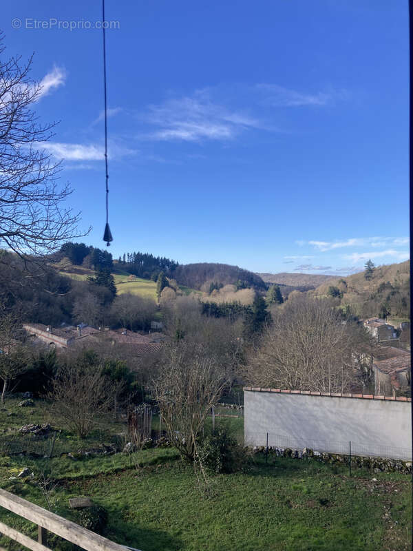 Maison à VILLARDEBELLE