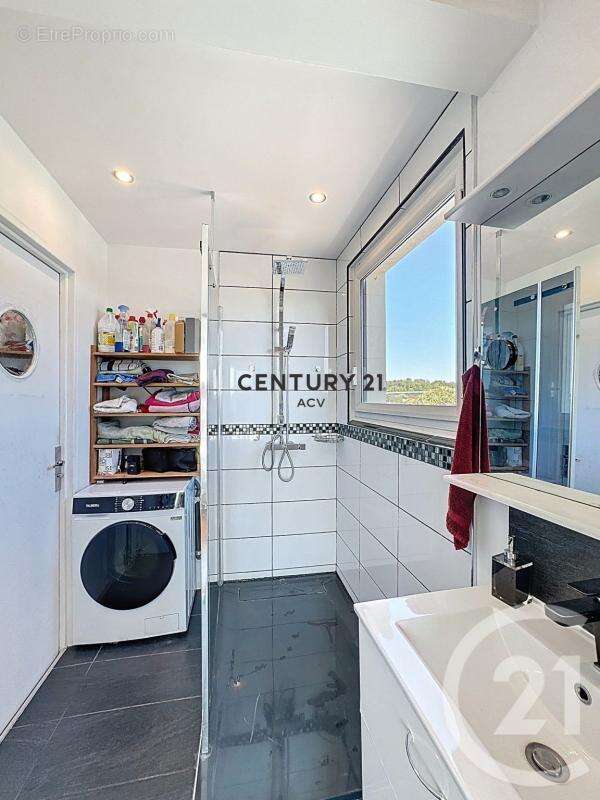 Appartement à MAISONS-ALFORT