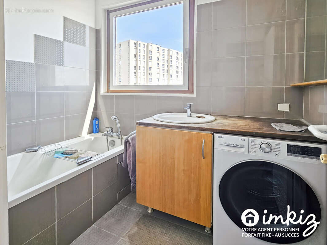 Appartement à PARIS-11E
