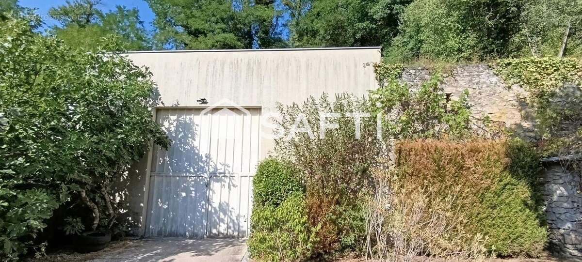 Maison 90 m² à Villaines-Les-Rochers  - photo 2
