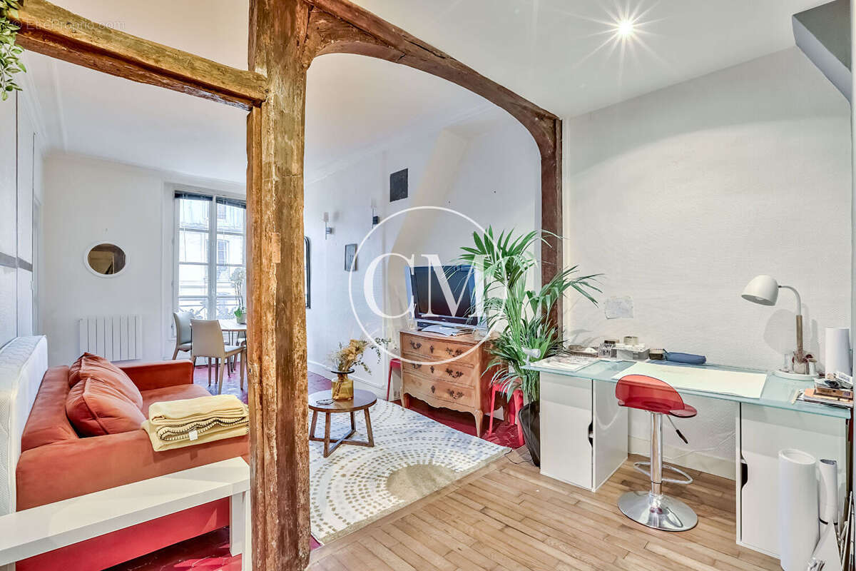 Appartement à VERSAILLES