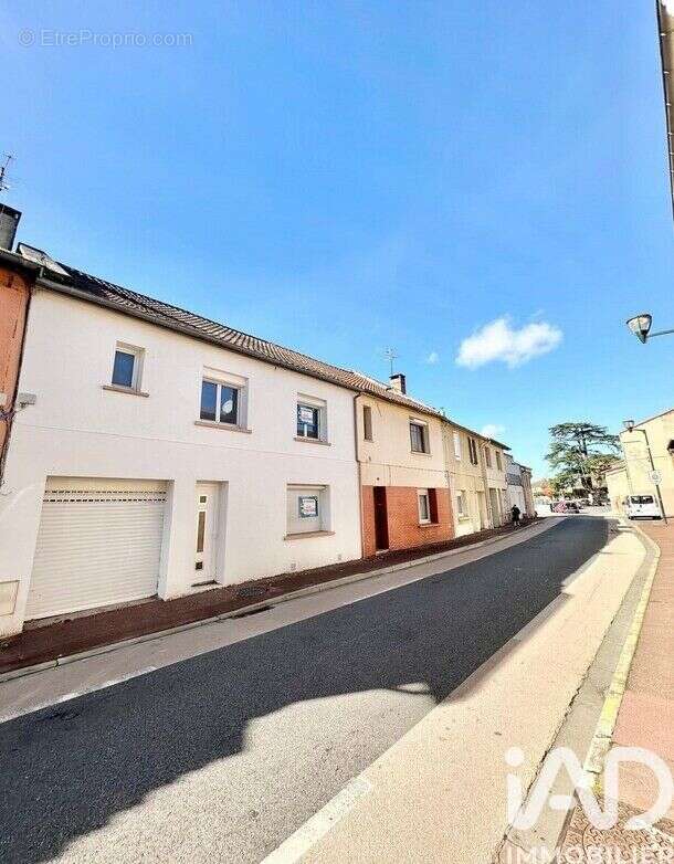 Photo 2 - Maison à BRUGUIERES