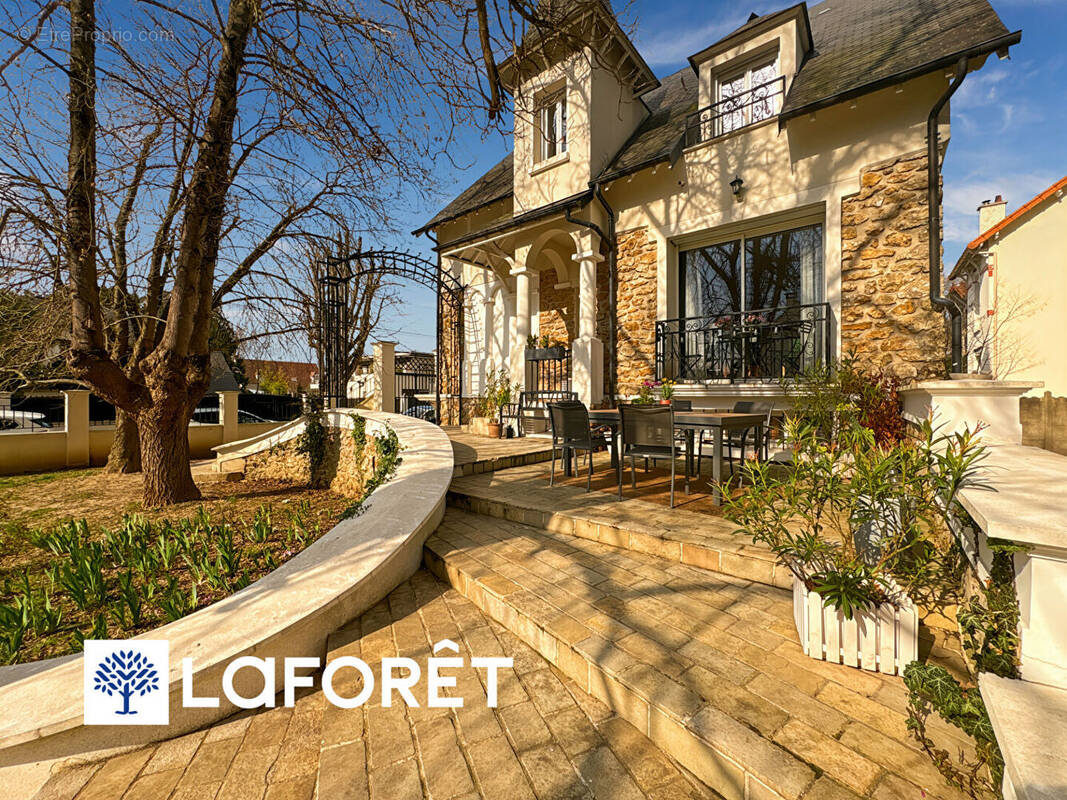 Maison à MORSANG-SUR-ORGE