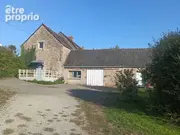 Maison à CLEGUEREC