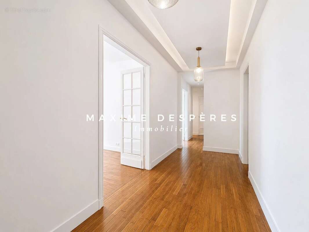 Appartement à PARIS-11E