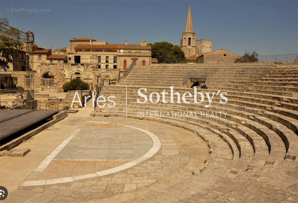 Appartement à ARLES