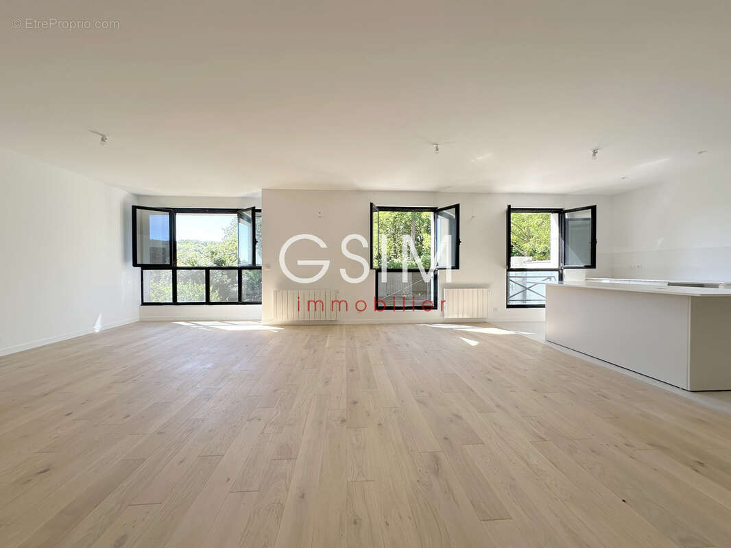 Appartement à GARCHES