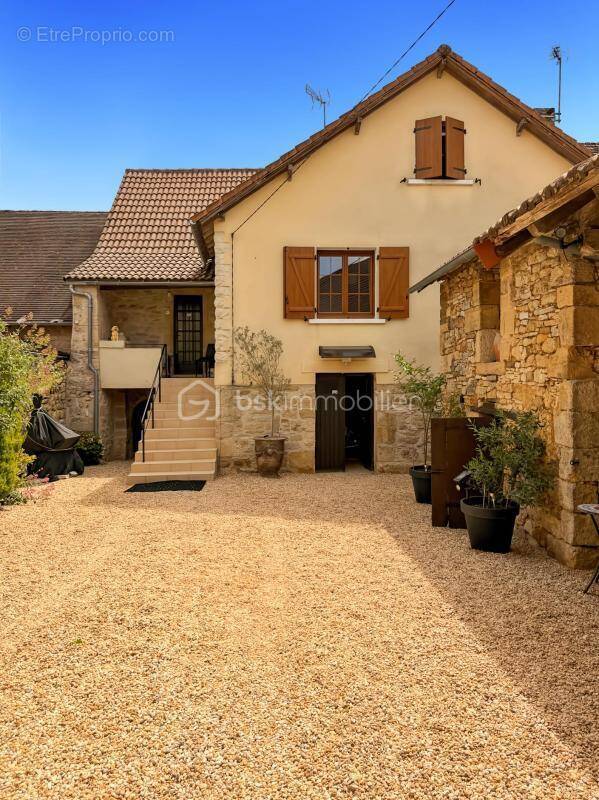 Maison à TOURTOIRAC