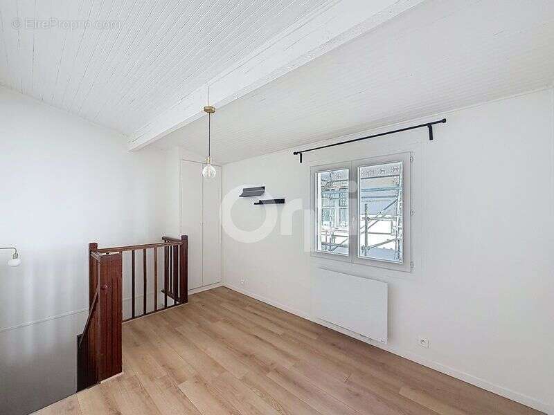 Maison à PARIS-15E