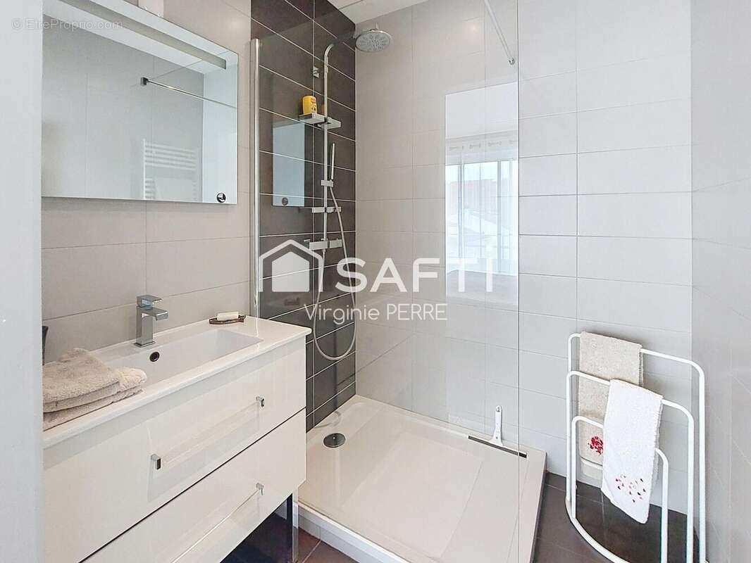 Appartement 83 m² à Royan  - photo 7