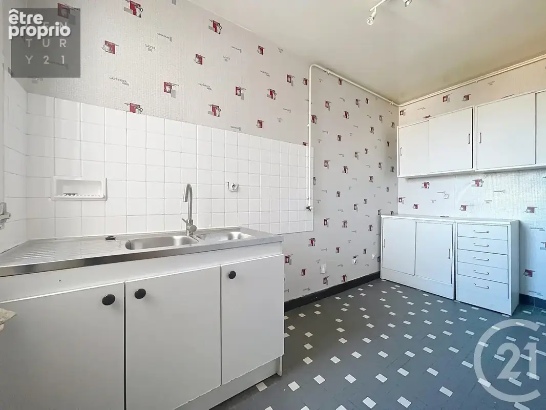 Appartement 1 pièce 30 m² à vendre à Troyes (10000) - photo 3