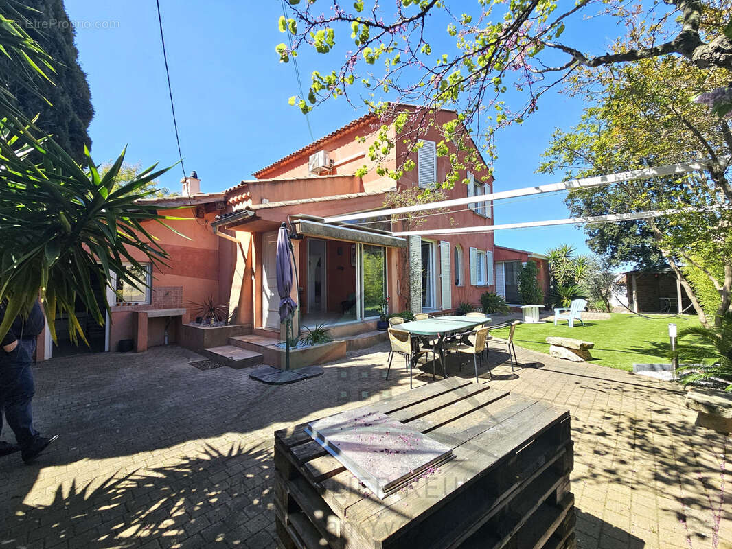 Maison à MARTIGUES